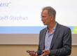 Professor Jörg Reiff-Stephan bei einem Vortrag anlässlich der Vergabe der Forschungs- und Transferprofessuren an der TH Wildau Anfang September 2026.