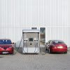 The mobile Rapid Charger 150 from me energy charges two electric vehicles (charging types AC/DC) in parallel with up to 150 kW of green electricity generated from bioethanol.
